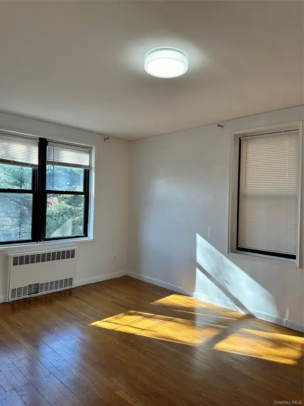 150-29 72 Rd #3L, Flushing, NY 11367