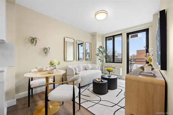 163-07 72nd Ave #2C, Fresh Meadows, NY 11365
