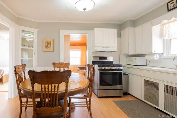 50 S Long Beach RD, Rockville Centre, NY 11570