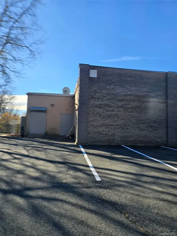 40 N Middletown RD #36, Nanuet, NY 10954