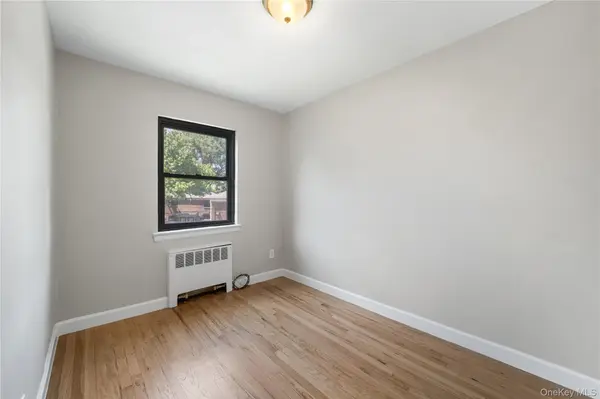 73-23 220th ST #2, Bayside, NY 11364