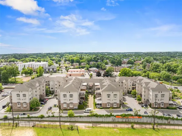 1206 Parkview DR, Spring Valley, NY 10977