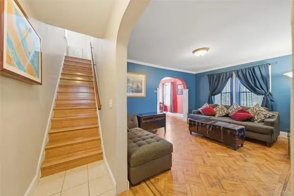 240-11 88th AVE, Bellerose, NY 11426