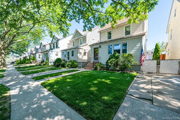 240-11 88th AVE, Bellerose, NY 11426