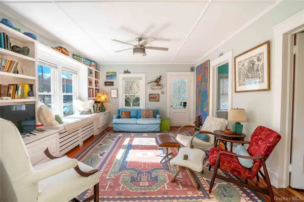 306 6th ST, Greenport, NY 11944