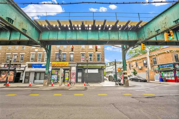 106-17 Jamaica AVE, Richmond Hill, NY 11418