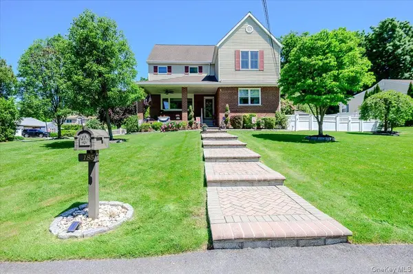 185 Jefferson AVE, Thornwood, NY 10594