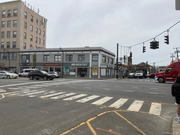 393 Sunrise HWY, Lynbrook, NY 11563