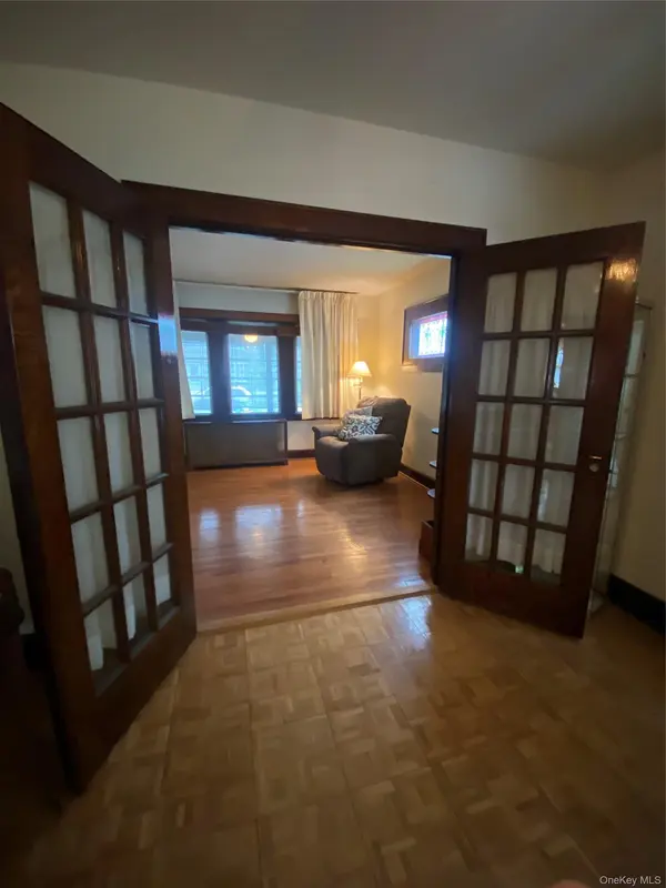 78 E Lincoln AVE, Valley Stream, NY 11580