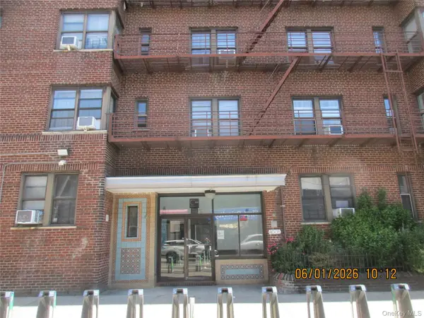 40-05 Ithaca ST #4M, Elmhurst, NY 11373