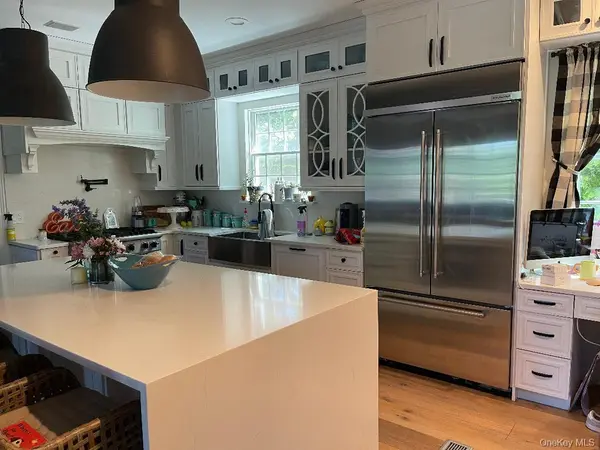 88 Dutchess BLVD, Atlantic Beach, NY 11509