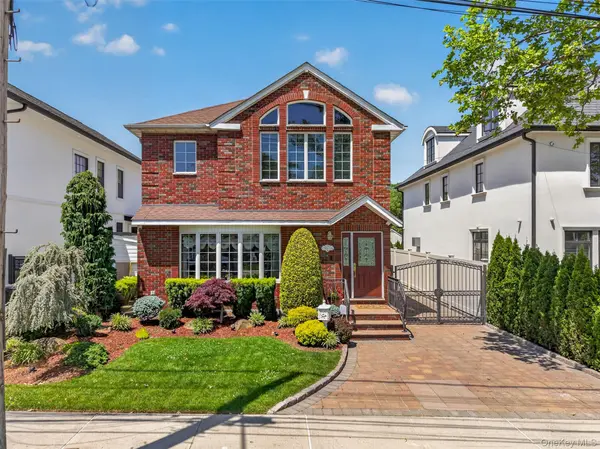 162-11 12th RD, Whitestone, NY 11357
