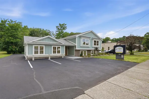 313 Fullerton AVE #Suite 5 upper level, Newburgh, NY 12550