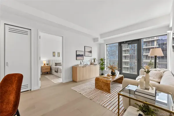 33-71 Prince Street #7C, Flushing, NY 11354