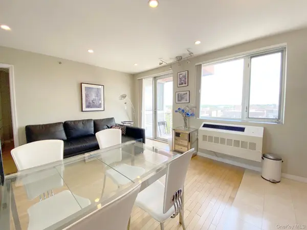 143-26 41st AVE #9C, Flushing, NY 11355