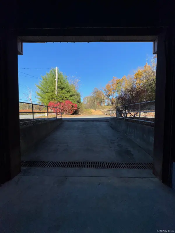 3480 Route 208, Campbell Hall, NY 10916