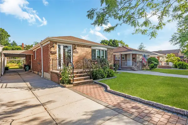 147-58 7th AVE, Whitestone, NY 11357