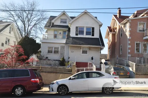 8734 169th ST, Jamaica, NY 11432