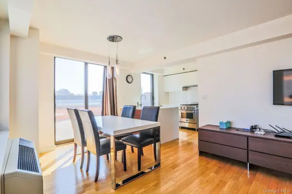 39-16 Prince ST #5A, Flushing, NY 11354