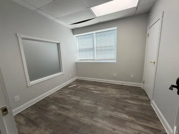 213-33 39th AVE #340, Bayside, NY 11361