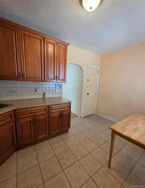 84-11 Sutter AVE, Ozone Park, NY 11417