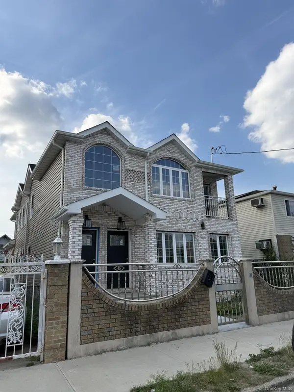 15137 136th AVE, Jamaica, NY 11434