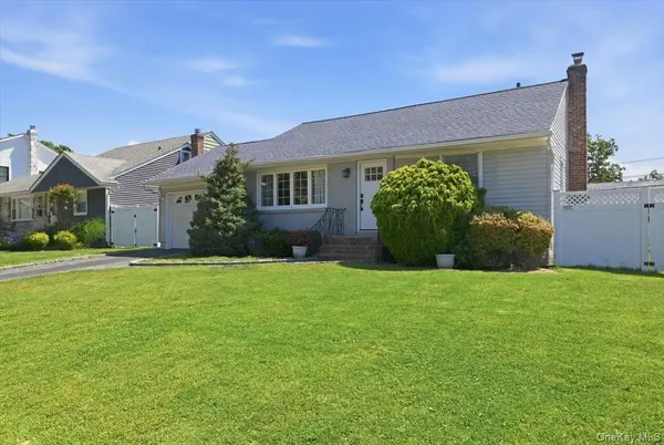 1829 Hannington AVE, Wantagh, NY 11793