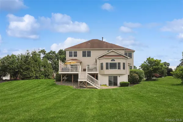 241 Old Castle Point RD, Wappingers Falls, NY 12590