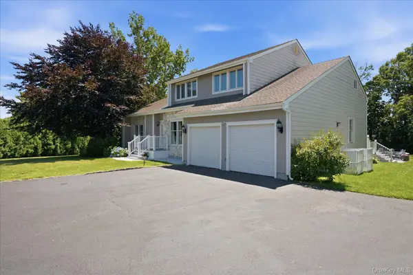 117 Southfield RD, Baiting Hollow, NY 11933