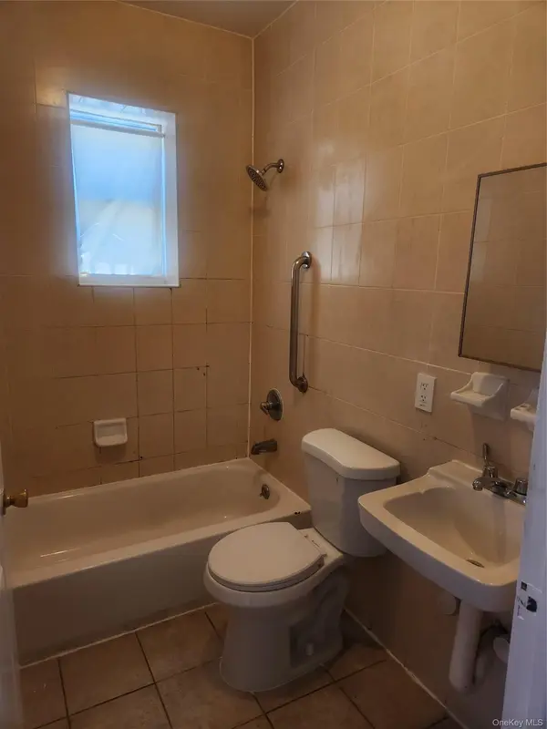 448 Ashford ST #2nd Floor, Brooklyn, NY 11207