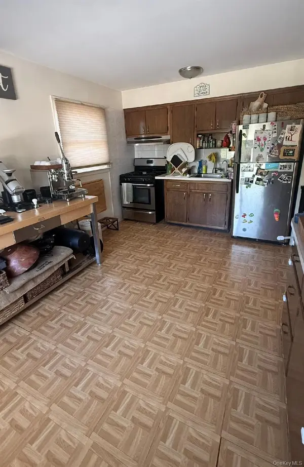 164-07 96th ST, Howard Beach, NY 11414