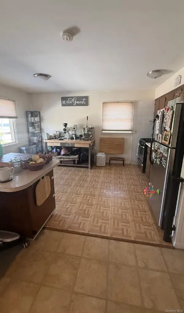 164-07 96th ST, Howard Beach, NY 11414