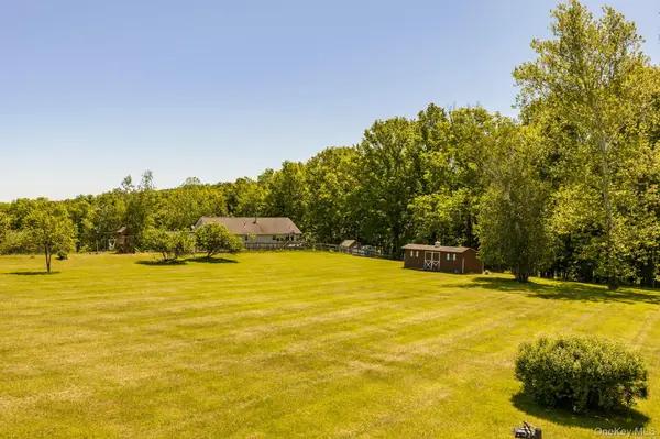 185 Crawford ST, Pine Bush, NY 12566