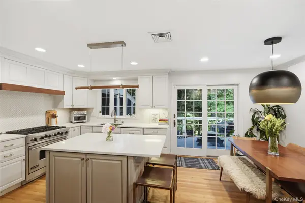 5 Diane CT, Katonah, NY 10536