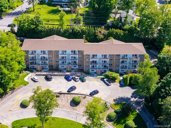1840 Crompond RD #7A8, Peekskill, NY 10566