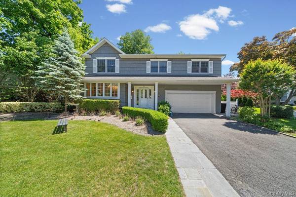 29 Waverly PL, Lawrence, NY 11559
