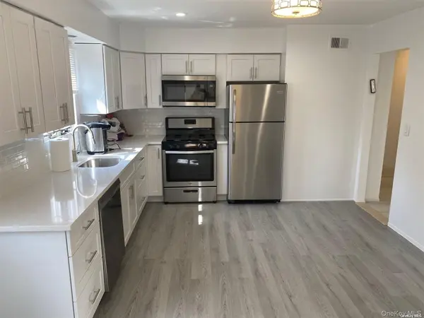 69 Tioga AVE, Atlantic Beach, NY 11509