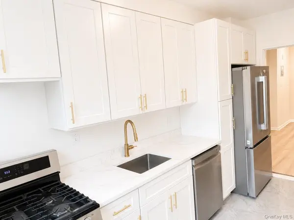 28-02 Parsons Blvd #1E, Flushing, NY 11354