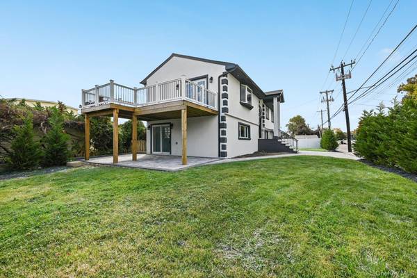 2675 Bellmore AVE, Bellmore, NY 11710