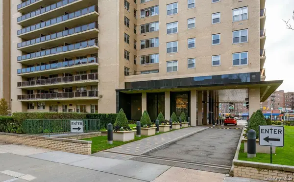 11011 Queens BLVD #3M, Forest Hills, NY 11375