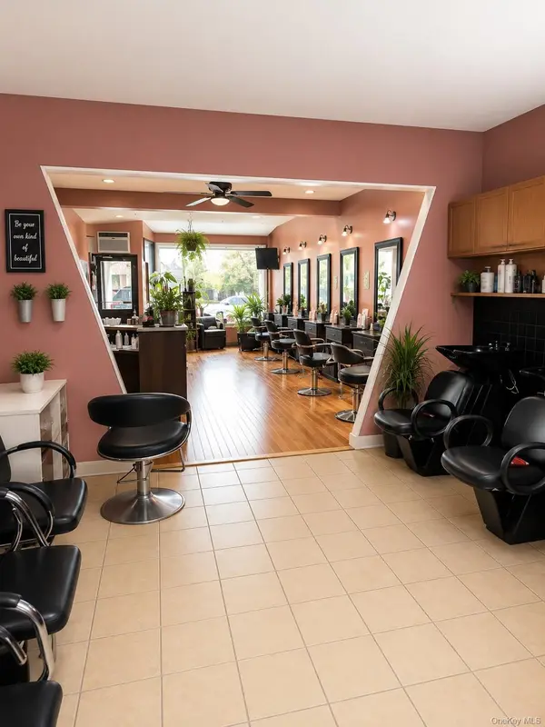 22111 Linden BLVD, Cambria Heights, NY 11411