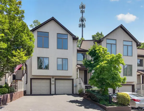 20 Fox CT, Suffern, NY 10901