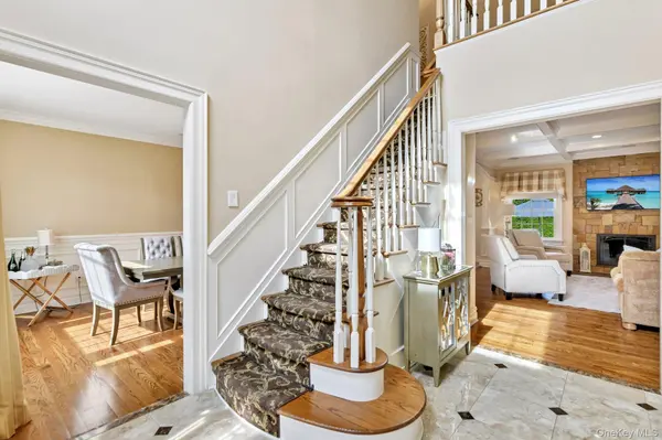 217 Wellington RD, Garden City, NY 11530