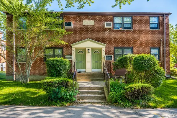 245-02 61st AVE #L,  Little Neck,  NY 11362