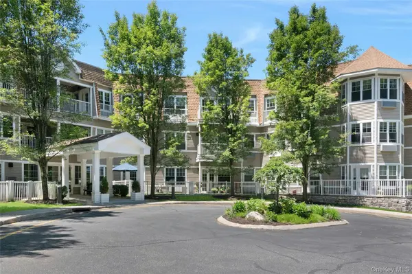 314 Sutton DR #314, Mount Kisco, NY 10549