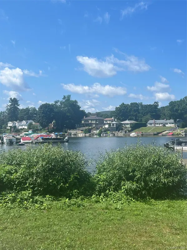 1169 Route 17A #6, Greenwood Lake, NY 10925
