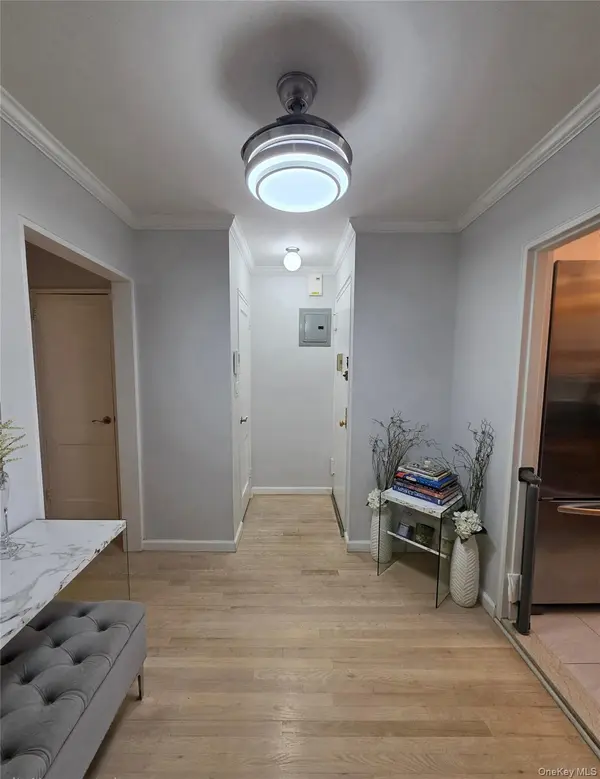 88-27 Shore Parkway #25, Howard Beach, NY 11414