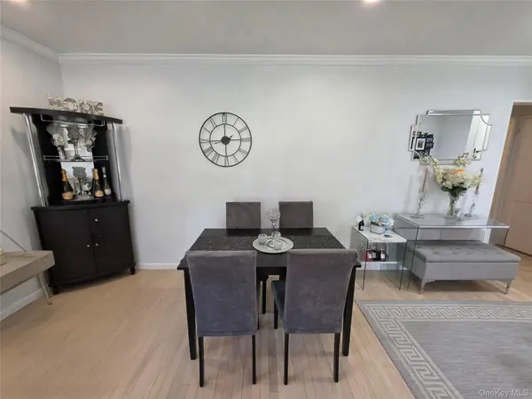 88-27 Shore Parkway #25, Howard Beach, NY 11414