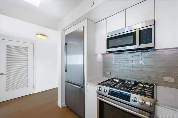 13835 39th AVE #4B, Flushing, NY 11354