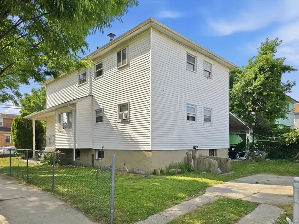 14563 181st ST, Springfield Gardens, NY 11413